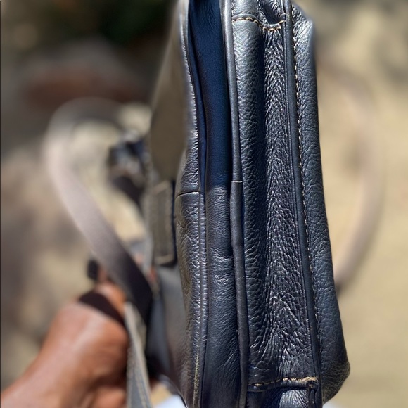 NW Fossil Leather Crossbody Bag Sz 9”X8” - Picture 7 of 16